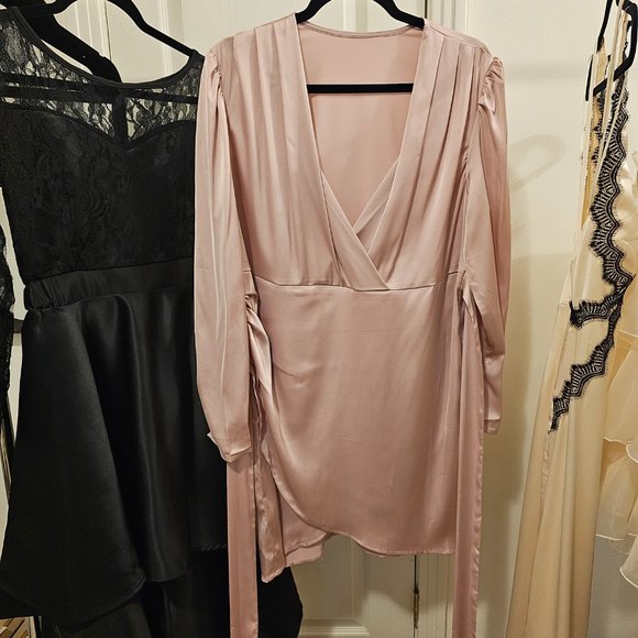 SATIN WRAP MINI DRESS - Picture 5 of 6